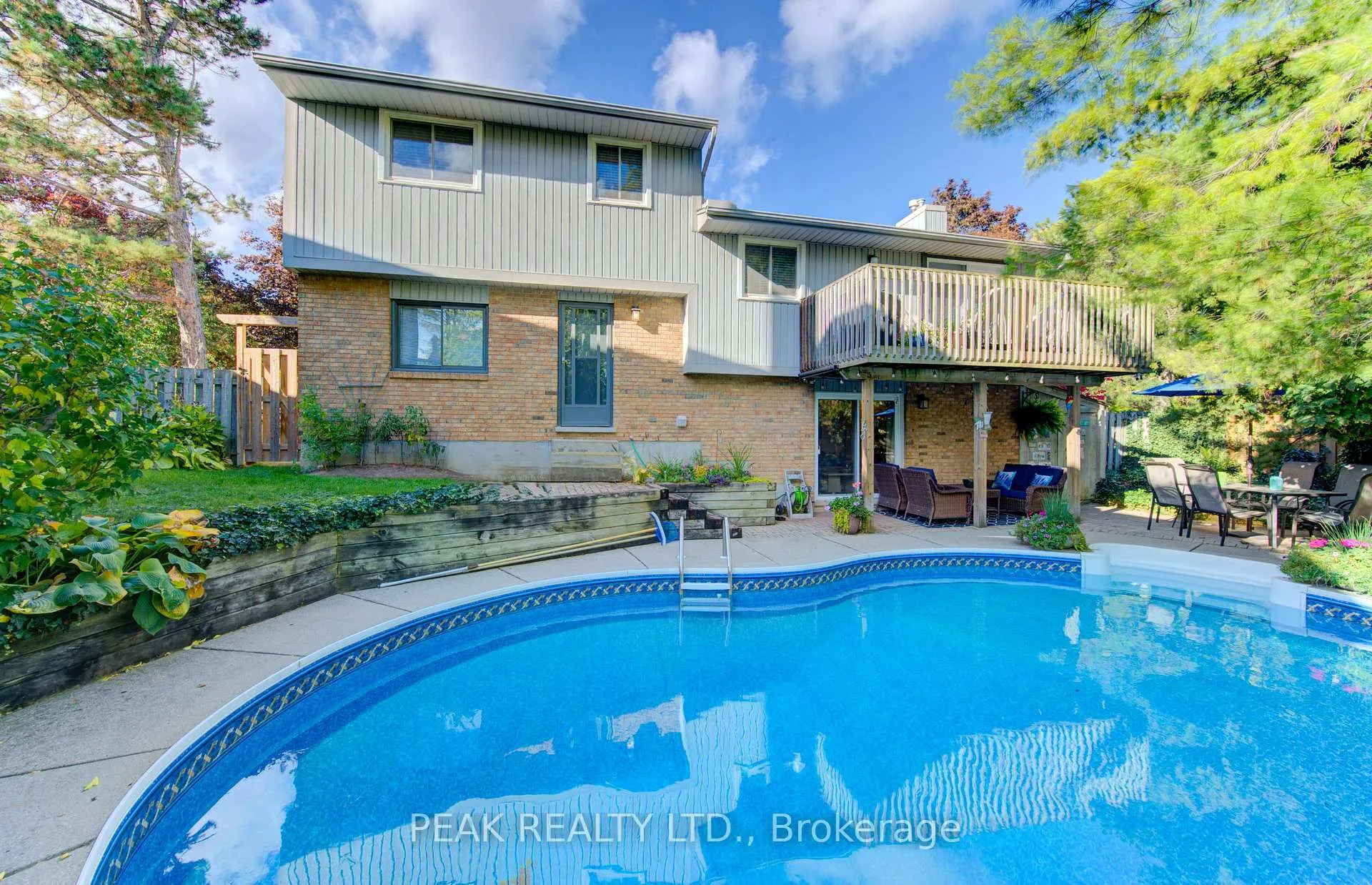 Photo 31 of 45 Shuh Avenue, Kitchener — HOMEH