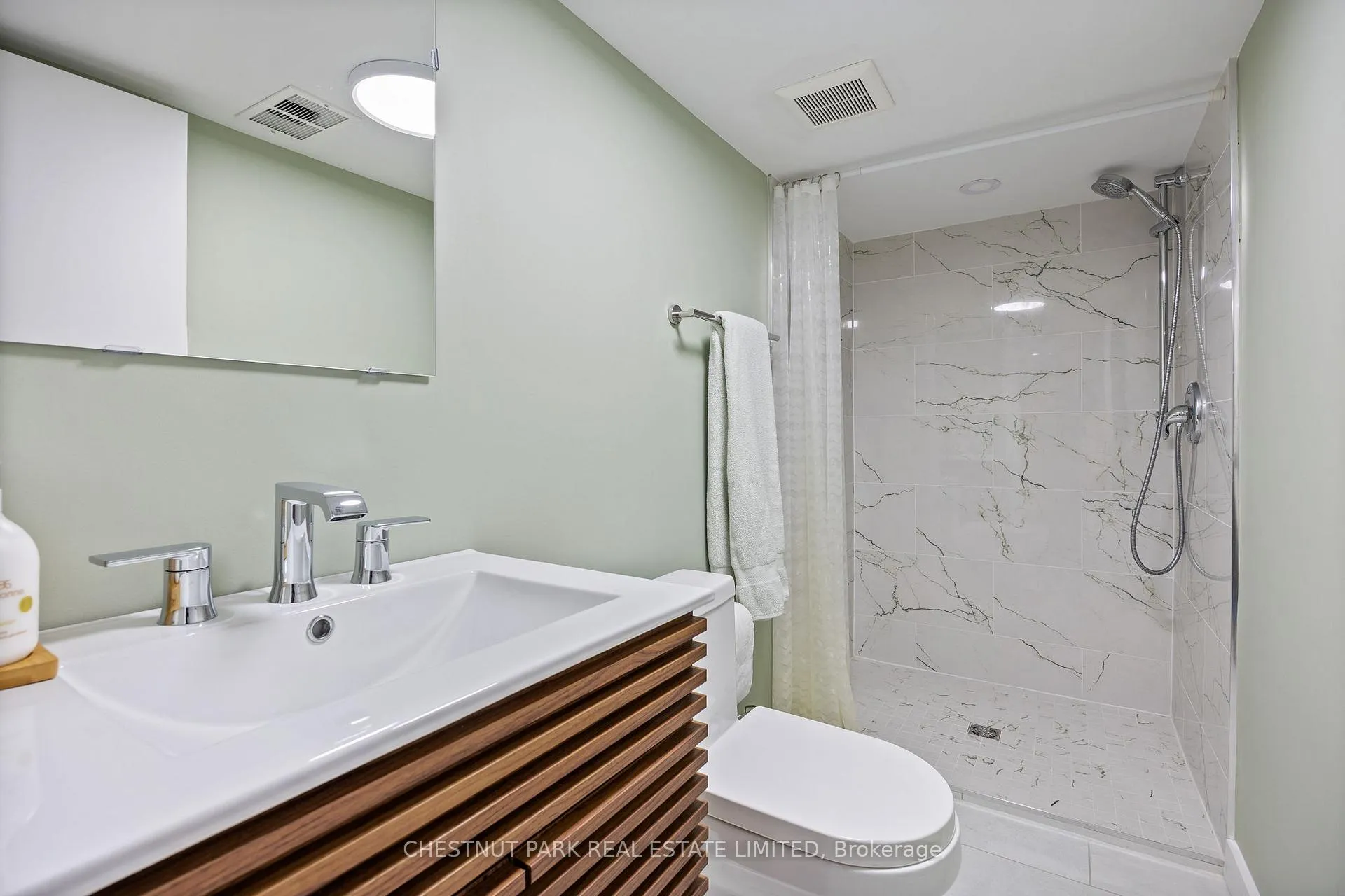Photo 22 of 211 Greer Road, Toronto, Lawrence Park North — HOMEH