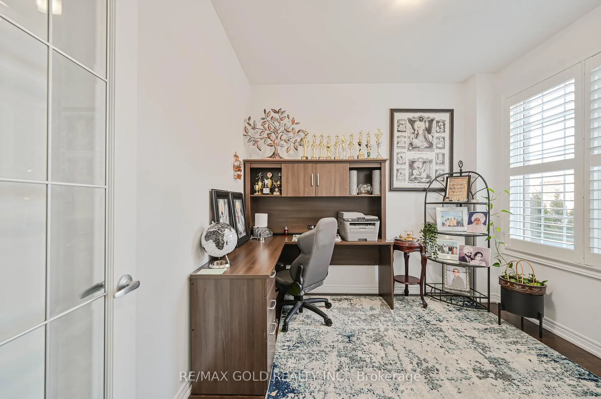 Photo 4 of 66 Kalmia Road, Brampton, Credit Valley — HOMEH