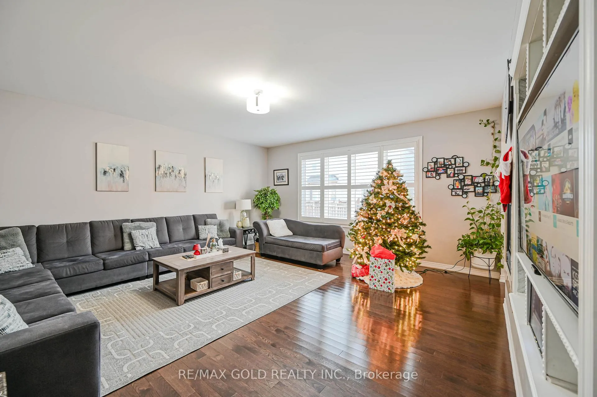 Photo 10 of 66 Kalmia Road, Brampton, Credit Valley — HOMEH