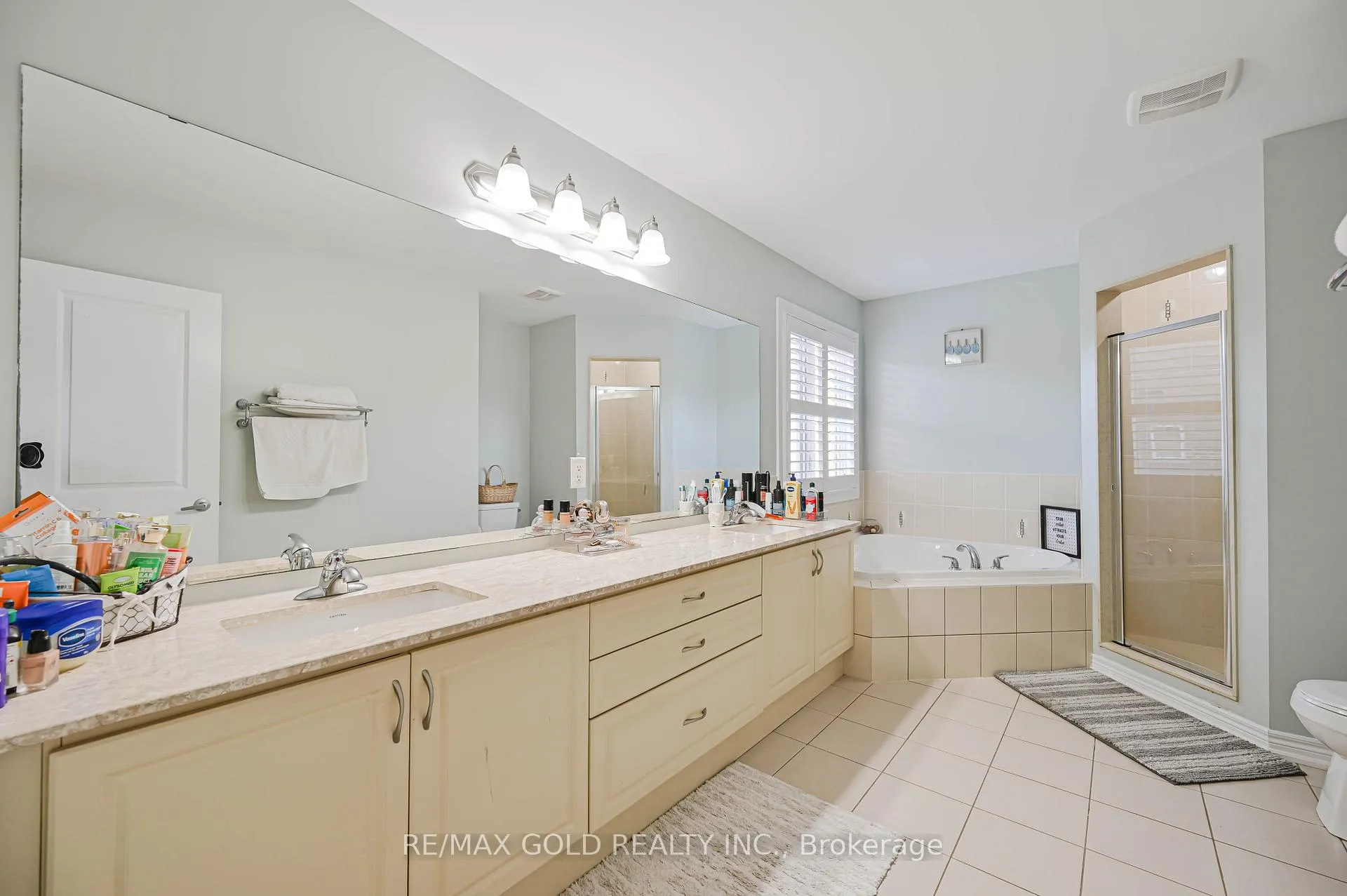 Photo 19 of 66 Kalmia Road, Brampton, Credit Valley — HOMEH