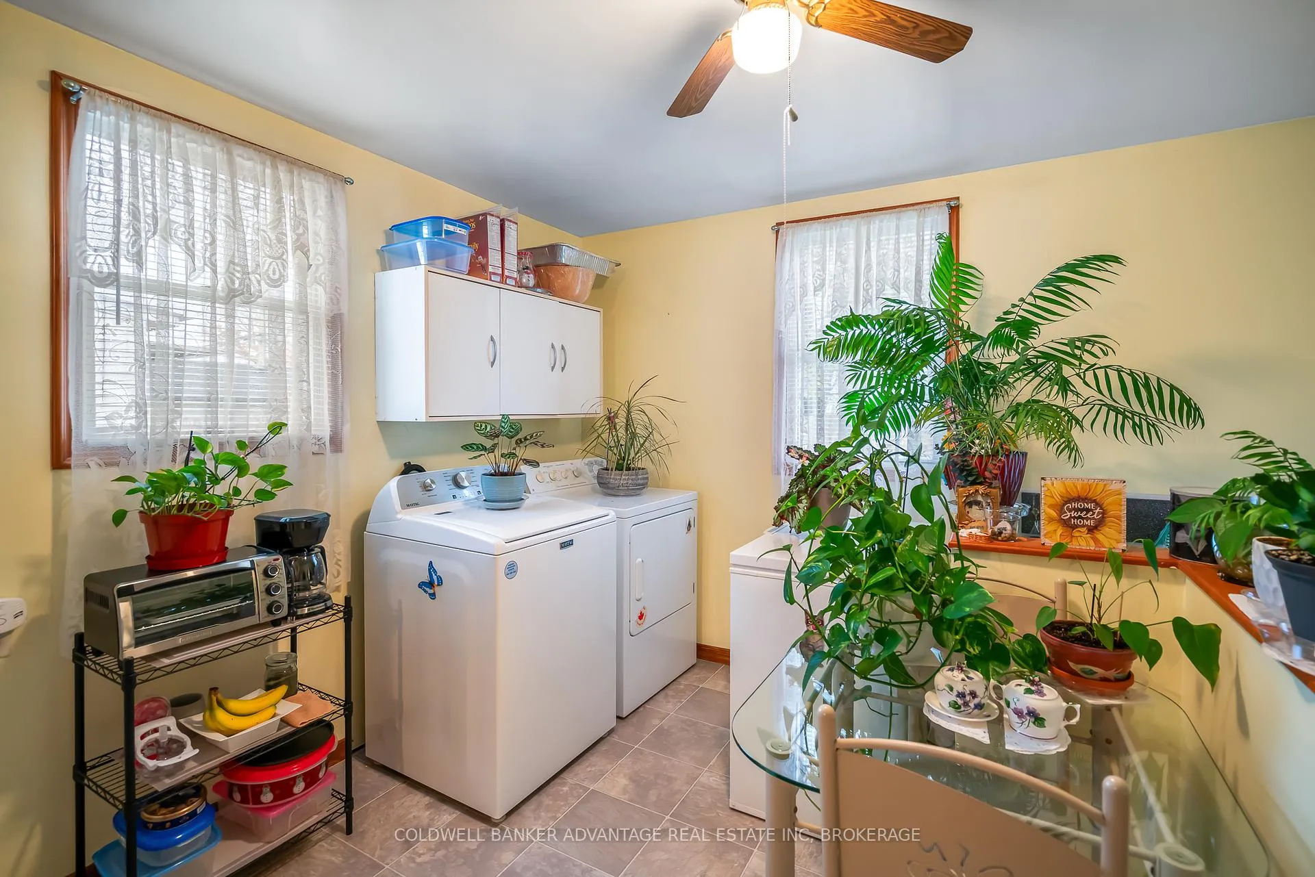 Photo 12 of 386 Simpson Avenue, Welland, Lincoln/Crowland — HOMEH