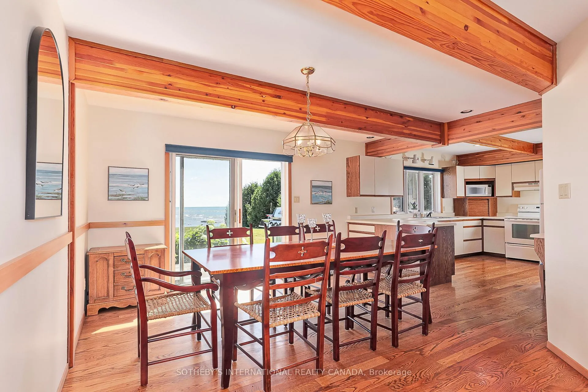 Photo 21 of 121 Fieldcrest Court, Blue Mountains — HOMEH
