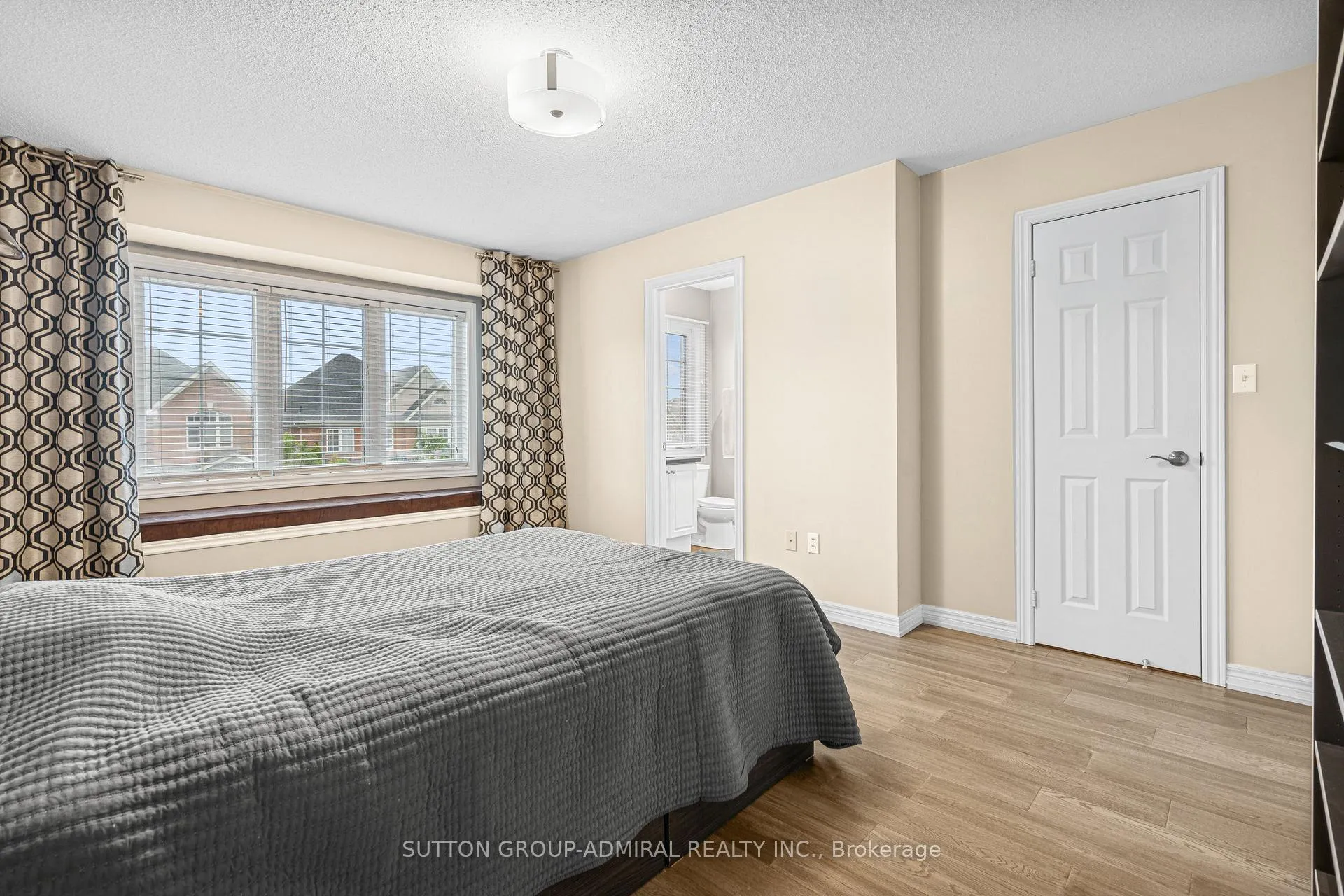Photo 22 of 63 Vivaldi Drive, Vaughan, Patterson — HOMEH