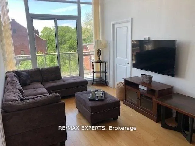 Photo 5 of Unit 302, 530 St Clair Avenue W, Toronto, Humewood-Cedarvale — HOMEH
