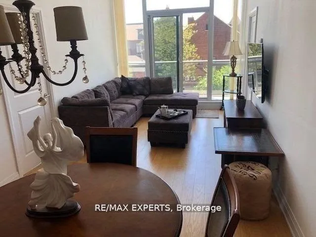Photo 6 of Unit 302, 530 St Clair Avenue W, Toronto, Humewood-Cedarvale — HOMEH