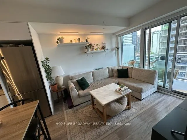 Photo 2 of Unit 1111, 99 Broadway Avenue, Toronto, Mount Pleasant West — HOMEH