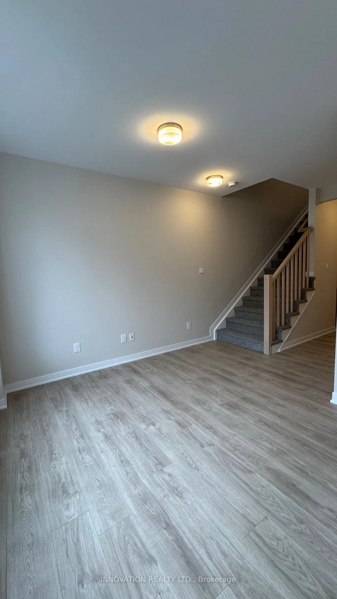 Photo 6 of 14 Pumice Place, Ottawa, Barrhaven - Half Moon Bay — HOMEH