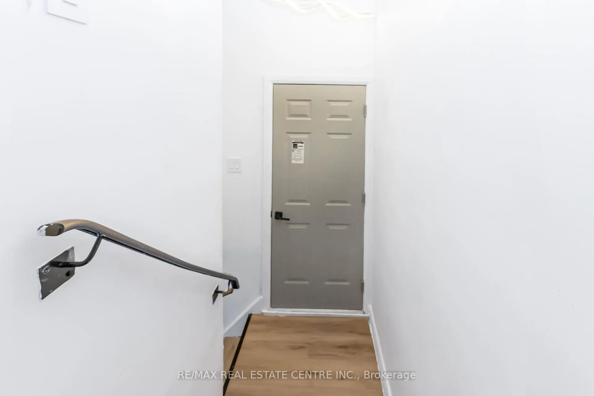 Photo 26 of 959 Mohawk Road E, Hamilton, Huntington — HOMEH
