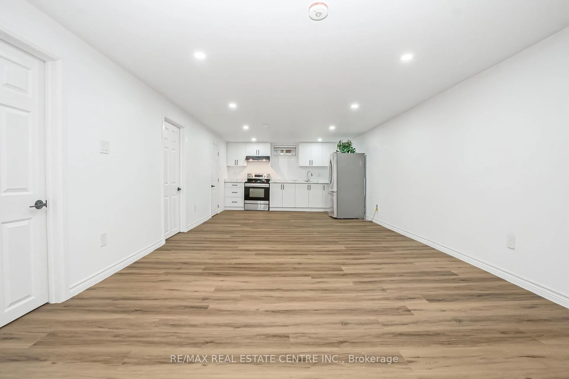 Photo 29 of 959 Mohawk Road E, Hamilton, Huntington — HOMEH