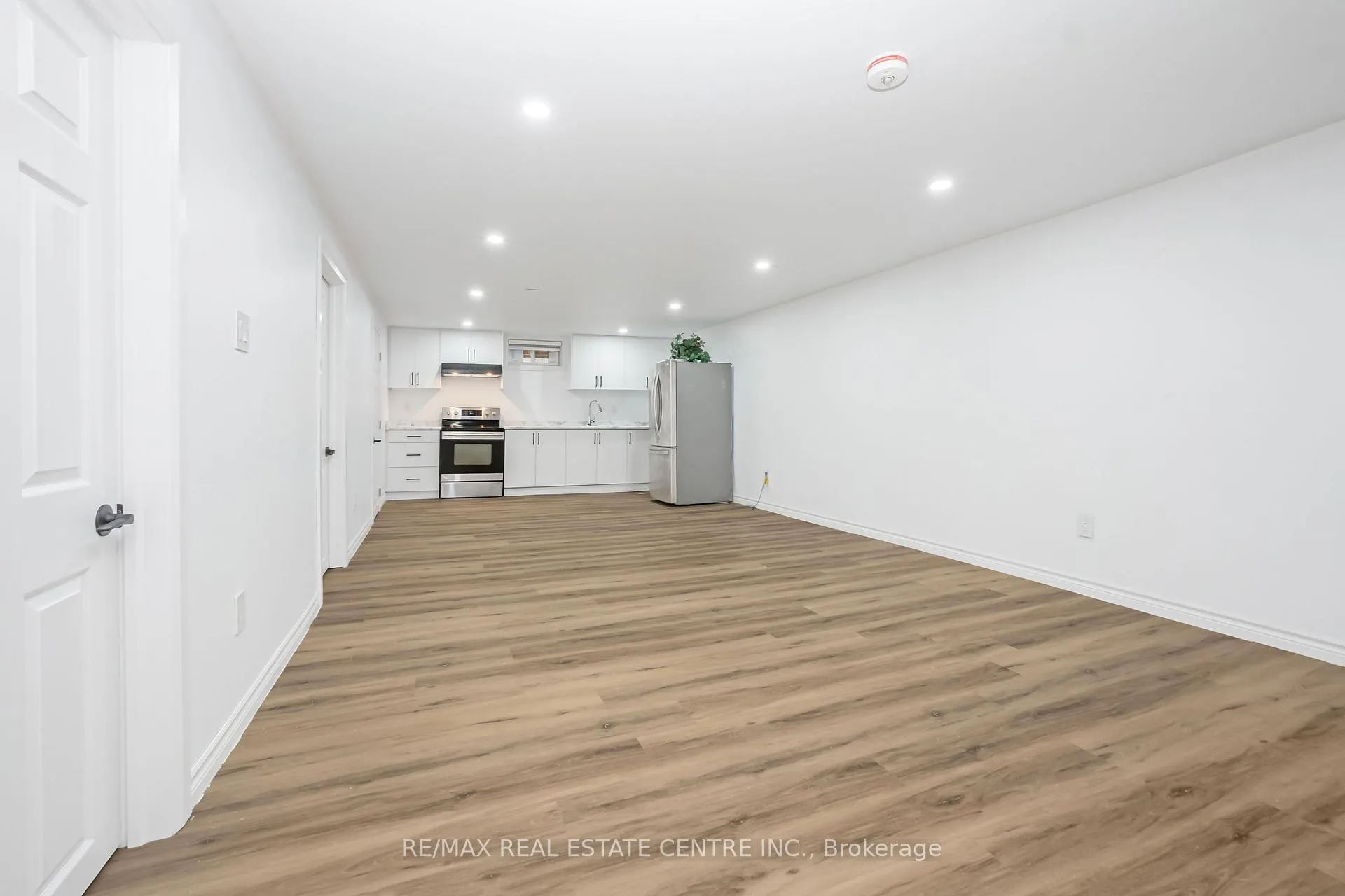 Photo 30 of 959 Mohawk Road E, Hamilton, Huntington — HOMEH