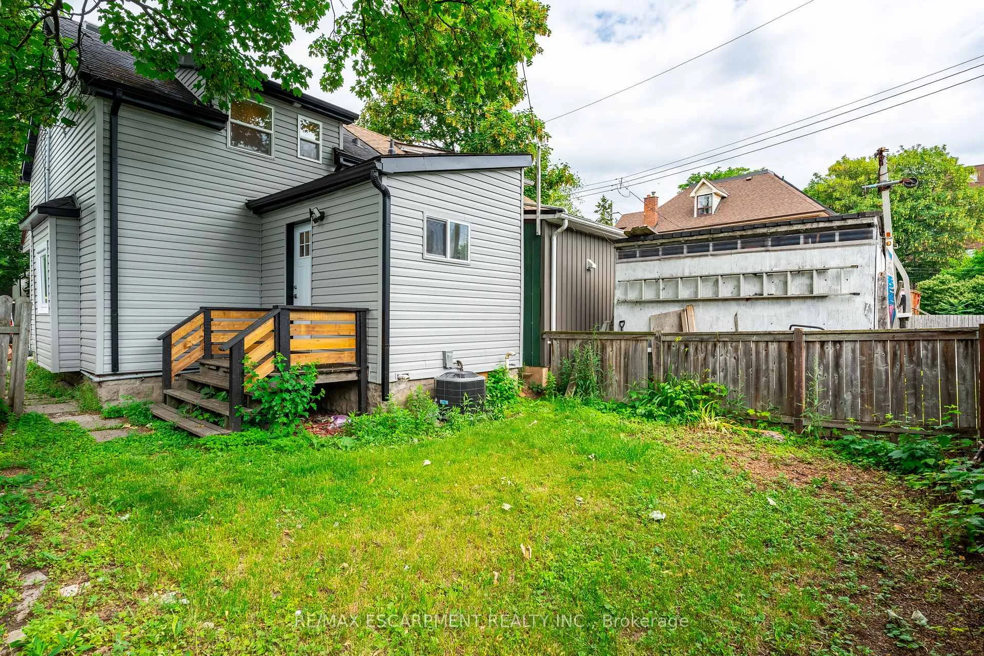 Photo 30 of 29 New Street, Hamilton, Strathcona — HOMEH