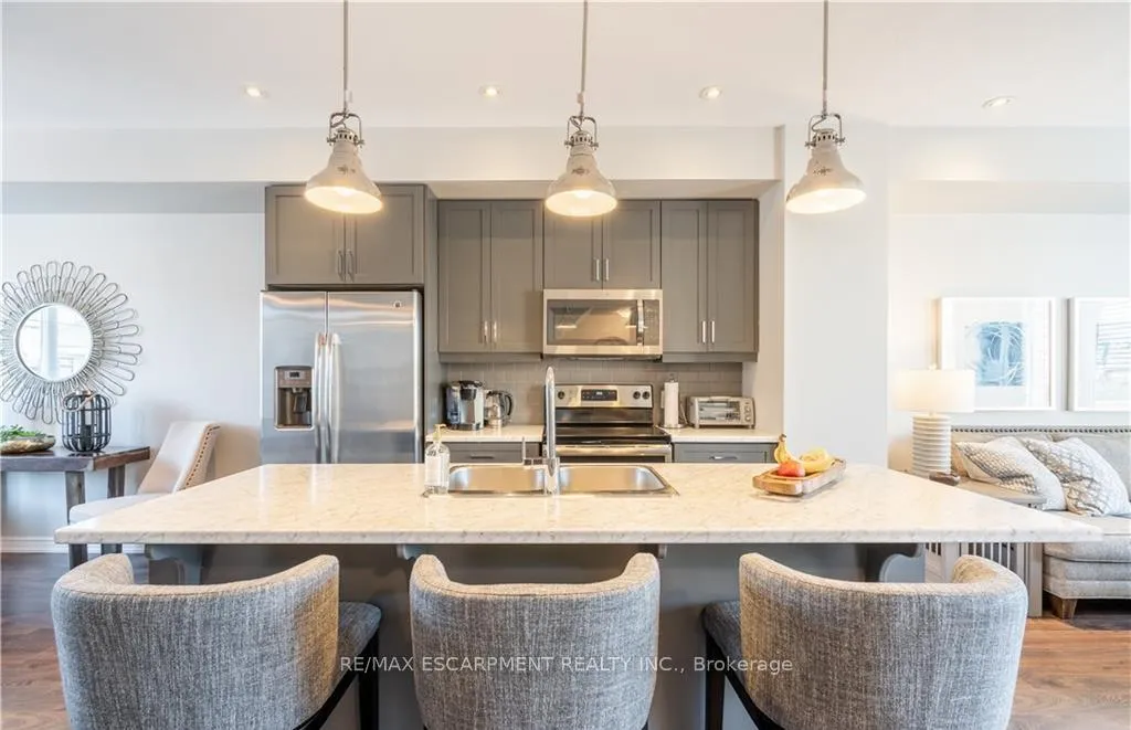 Photo 154 of 15 Pierre Trudeau Lane, Grimsby, Grimsby Beach — HOMEH