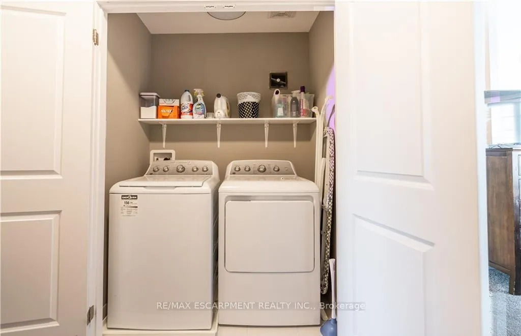 Photo 361 of 15 Pierre Trudeau Lane, Grimsby, Grimsby Beach — HOMEH