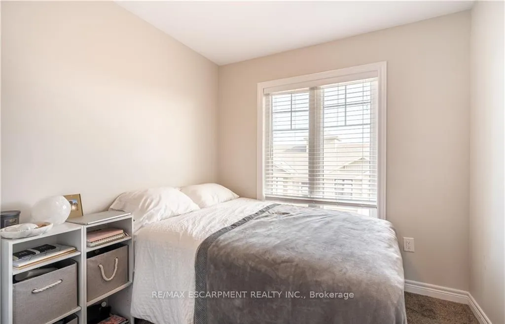 Photo 380 of 15 Pierre Trudeau Lane, Grimsby, Grimsby Beach — HOMEH