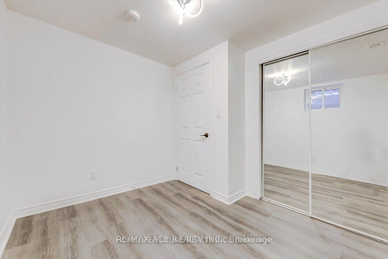 Photo 6 of Unit Bsmt, 1579 Heathside Crescent, Pickering, Liverpool — HOMEH