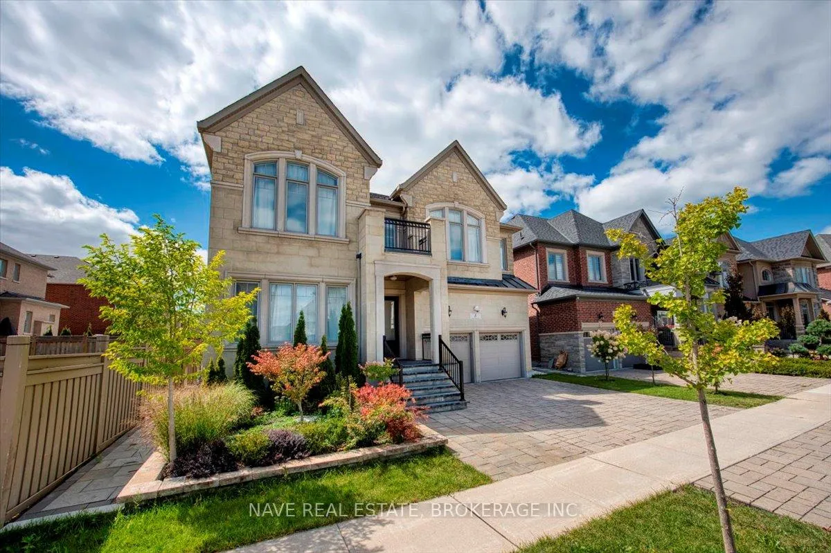 Photo 2 of 8 Noe DiBiase Road, Vaughan, Kleinburg — HOMEH