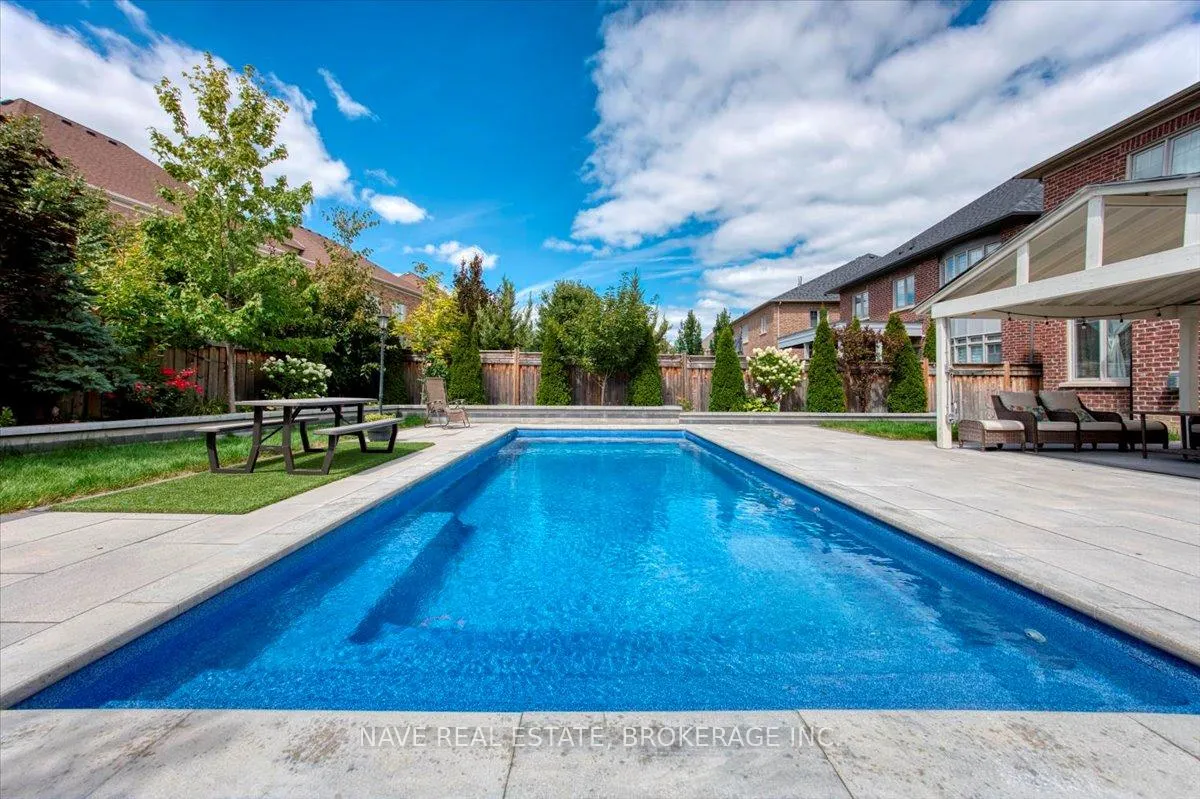 Photo 3 of 8 Noe DiBiase Road, Vaughan, Kleinburg — HOMEH