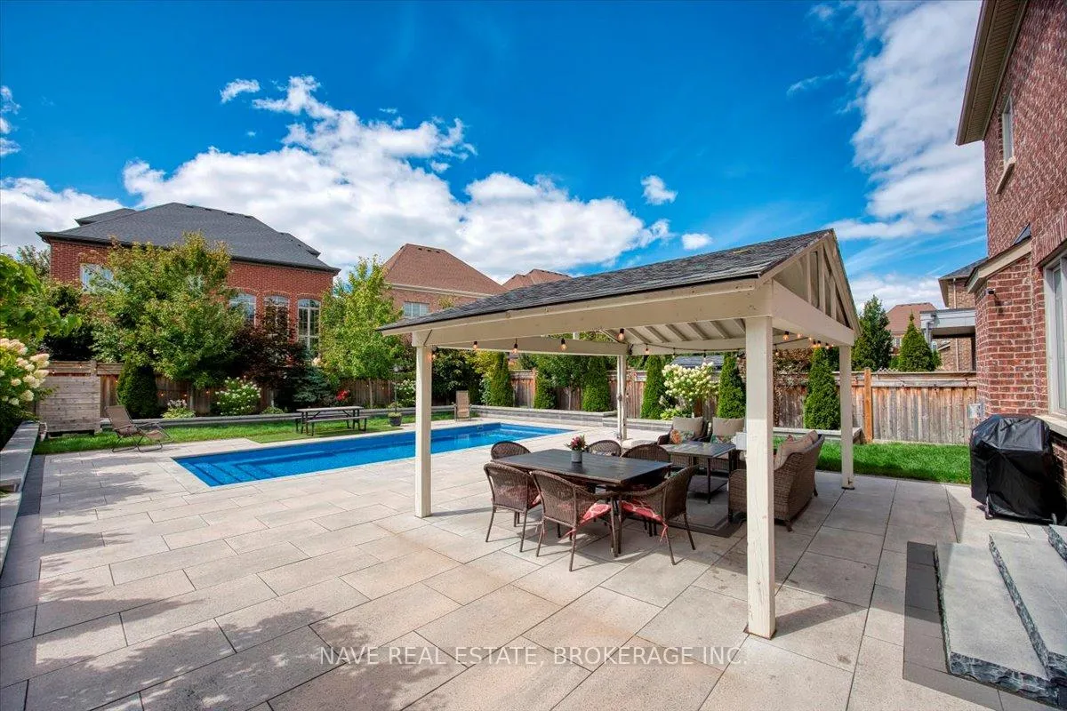 Photo 6 of 8 Noe DiBiase Road, Vaughan, Kleinburg — HOMEH
