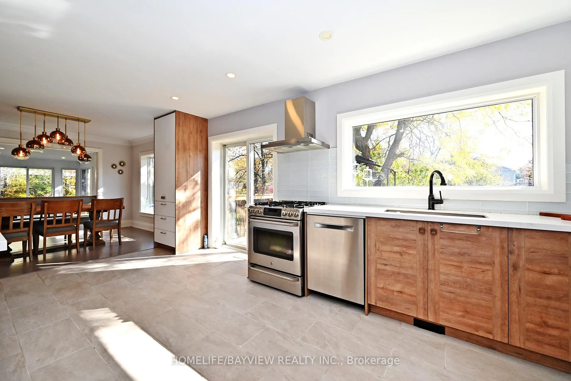 Photo 15 of 3 Wildrose Crescent, Markham, Bayview Glen — HOMEH
