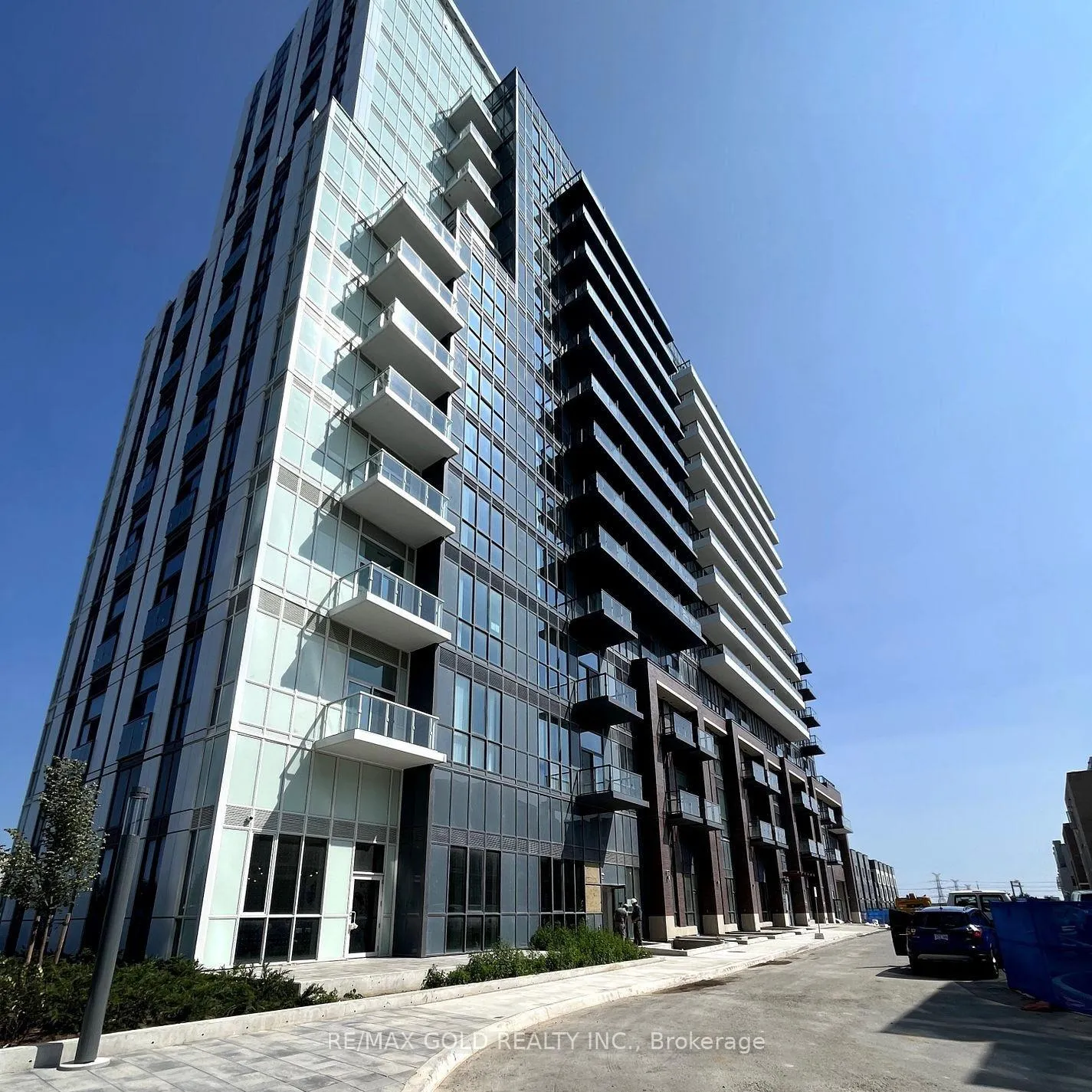 Photo 1 of Unit 622, 60 Honeycrisp Crescent, Vaughan, Vaughan Corporate Centre — HOMEH