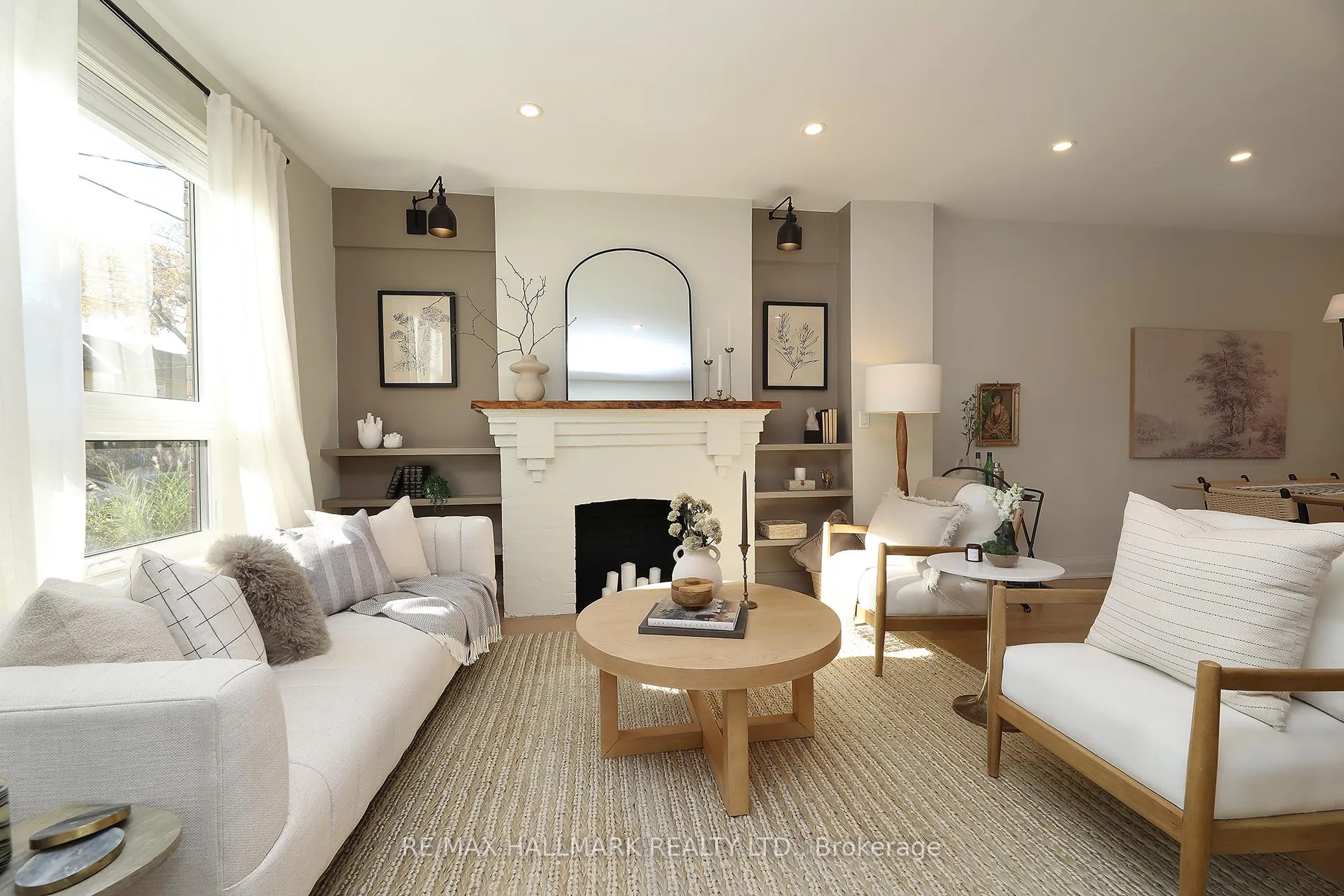 Photo 4 of 18 Badgerow Avenue, Toronto, South Riverdale — HOMEH
