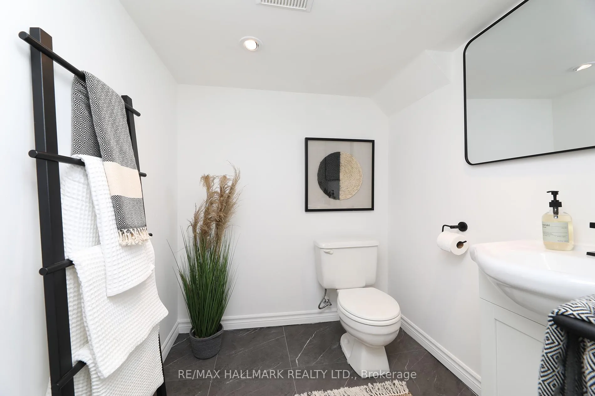 Photo 27 of 18 Badgerow Avenue, Toronto, South Riverdale — HOMEH