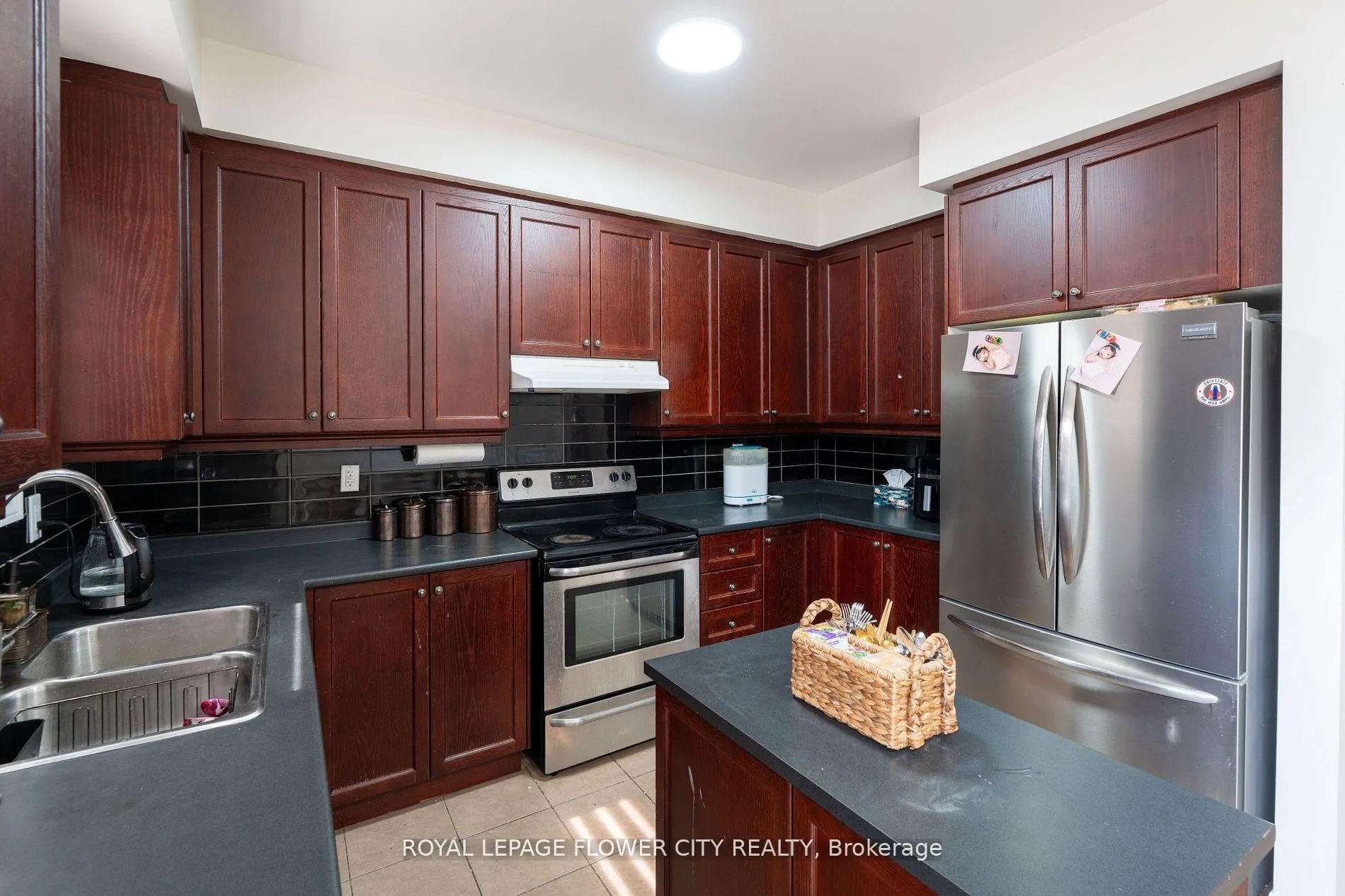Photo 8 of 15 Sea Drifter Crescent, Brampton, Bram East — HOMEH