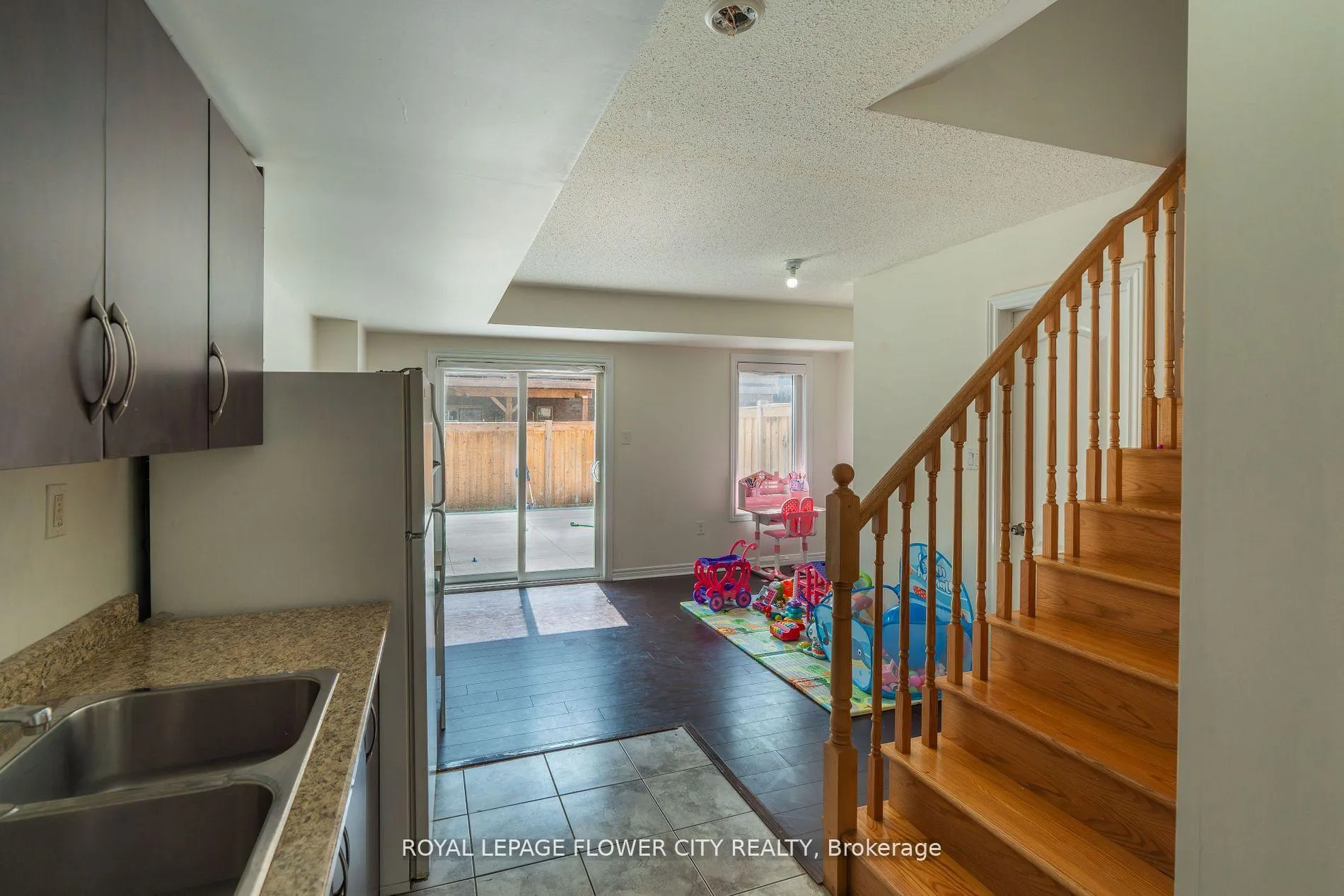 Photo 21 of 15 Sea Drifter Crescent, Brampton, Bram East — HOMEH