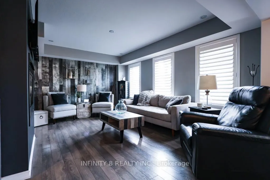 Photo 7 of 7693 Butternut Boulevard, Niagara Falls, Brown — HOMEH