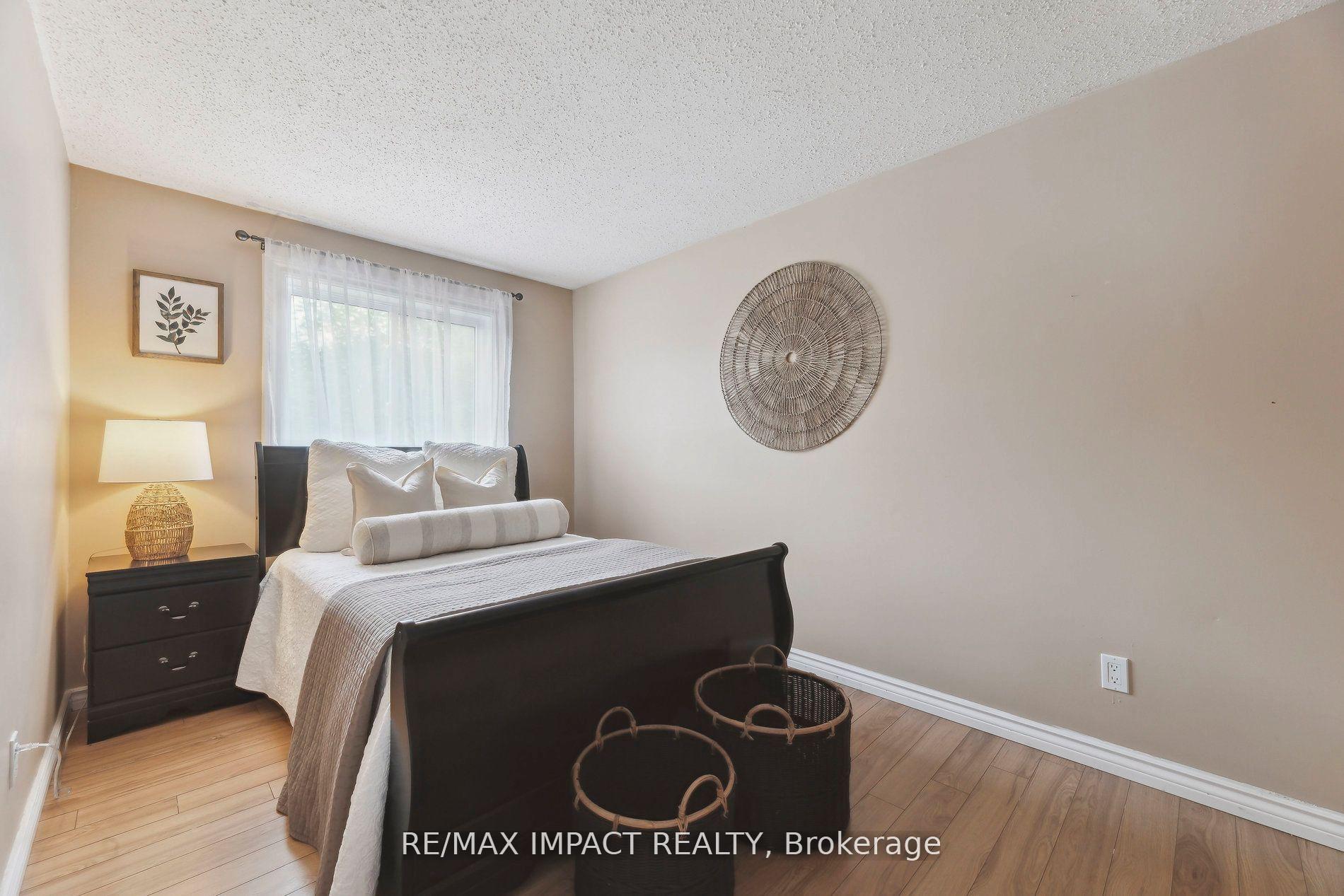 Photo 22 of 27 Prout Drive, Clarington, Bowmanville — HOMEH
