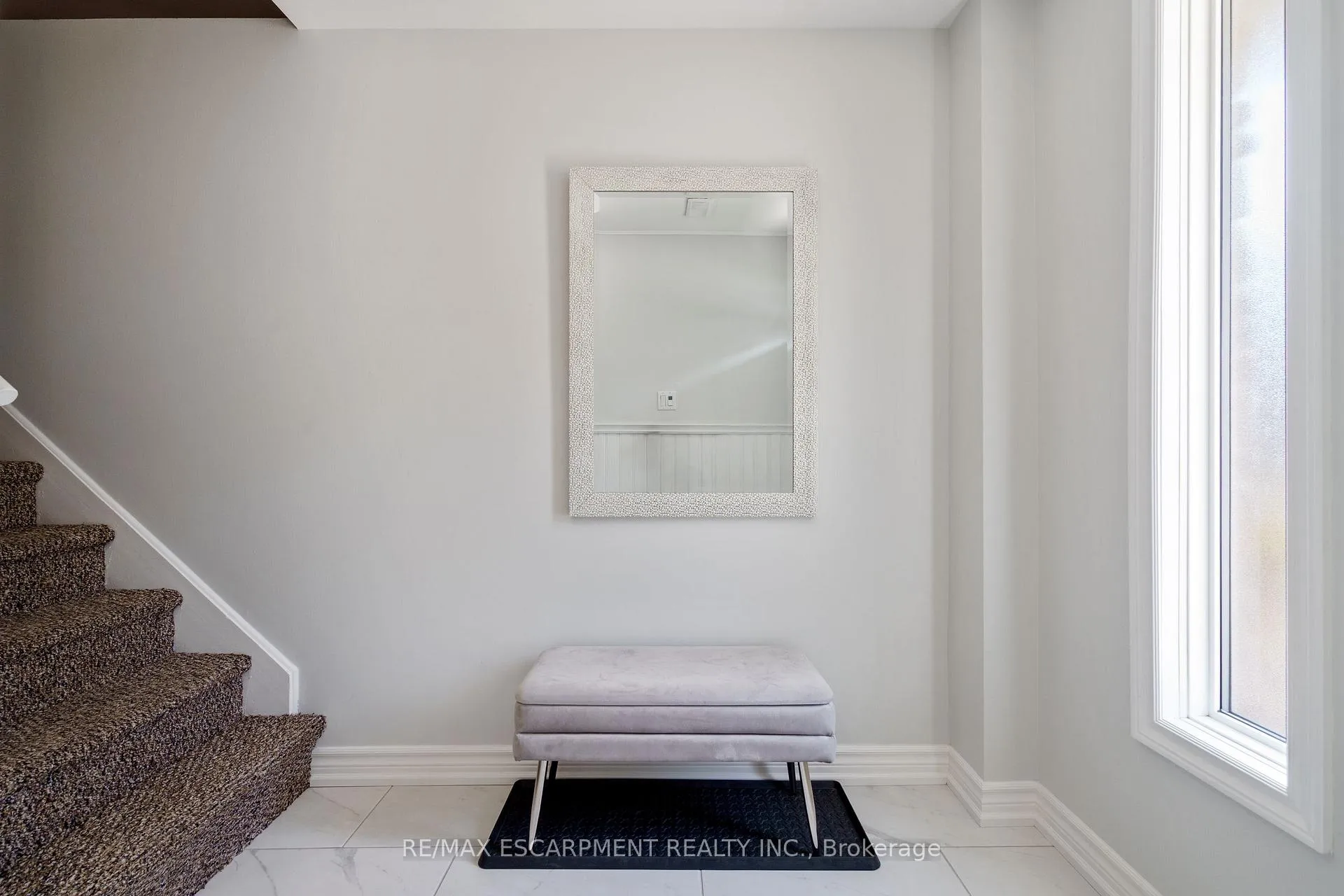 Photo 3 of Unit 22, 145 Rice Avenue, Hamilton, Fessenden — HOMEH