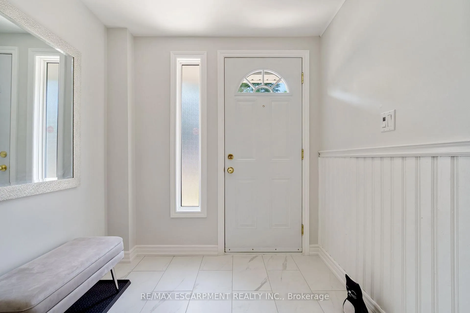 Photo 4 of Unit 22, 145 Rice Avenue, Hamilton, Fessenden — HOMEH