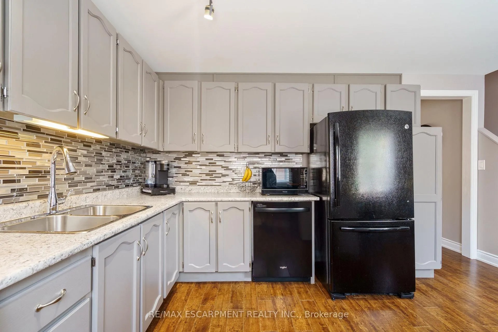 Photo 13 of Unit 22, 145 Rice Avenue, Hamilton, Fessenden — HOMEH