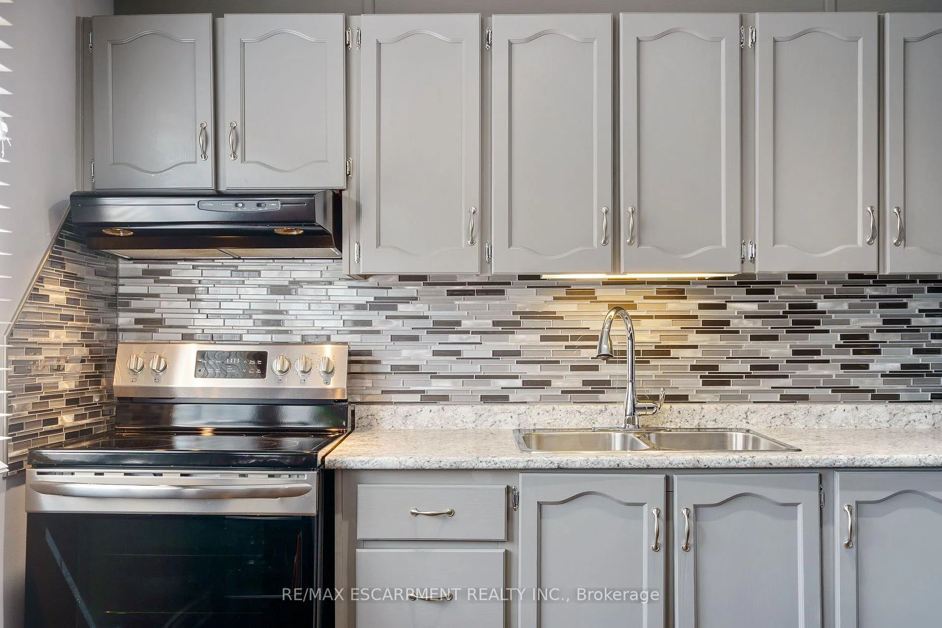 Photo 15 of Unit 22, 145 Rice Avenue, Hamilton, Fessenden — HOMEH
