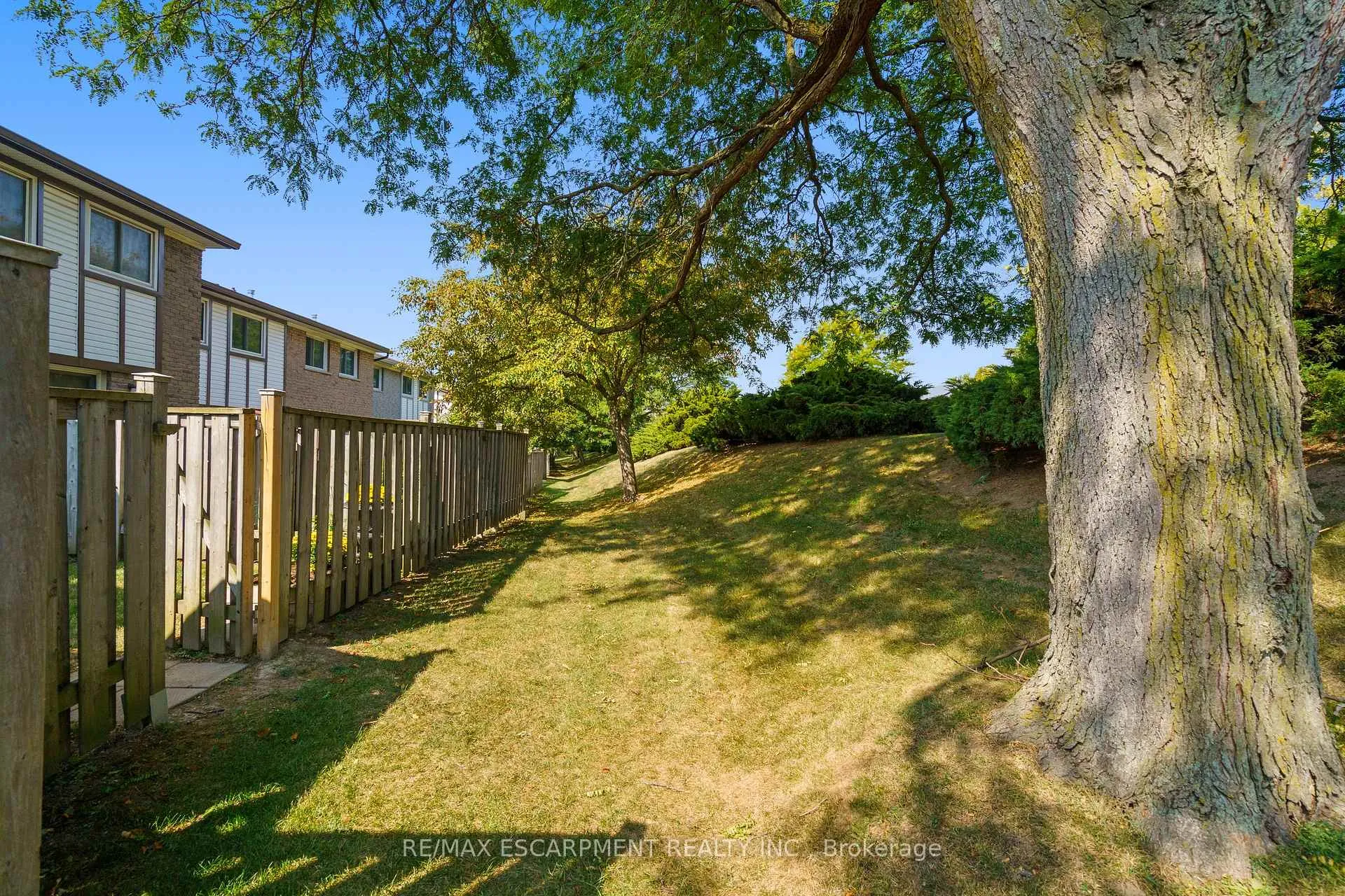 Photo 30 of Unit 22, 145 Rice Avenue, Hamilton, Fessenden — HOMEH