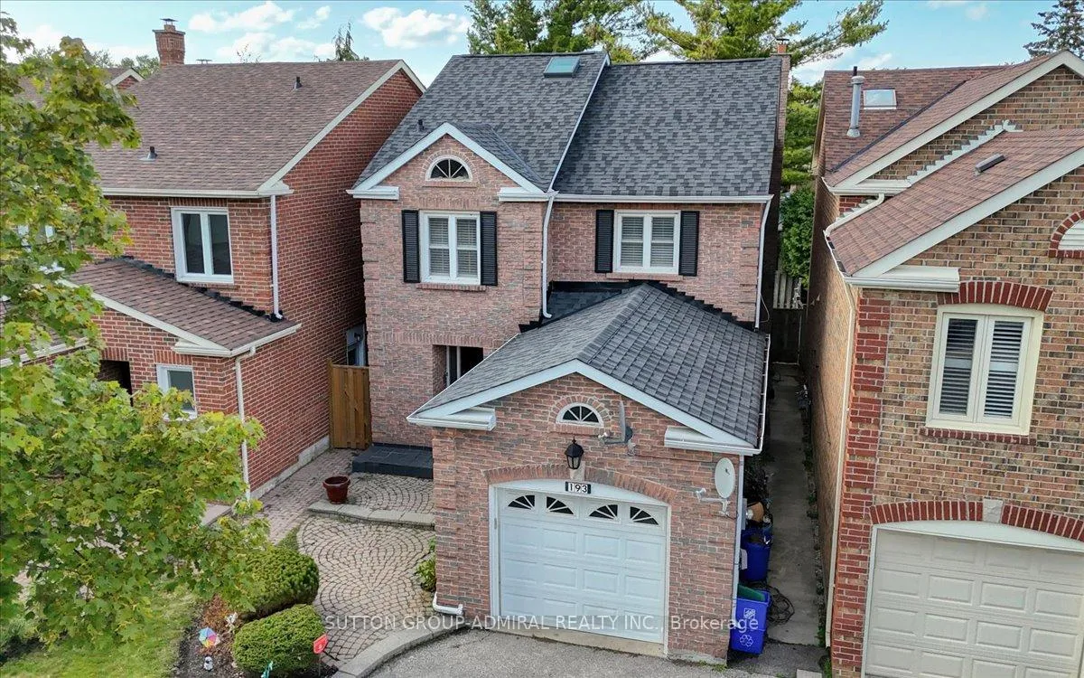 Photo 4 of 193 Glenmanor Way, Vaughan, Crestwood-Springfarm-Yorkhill — HOMEH
