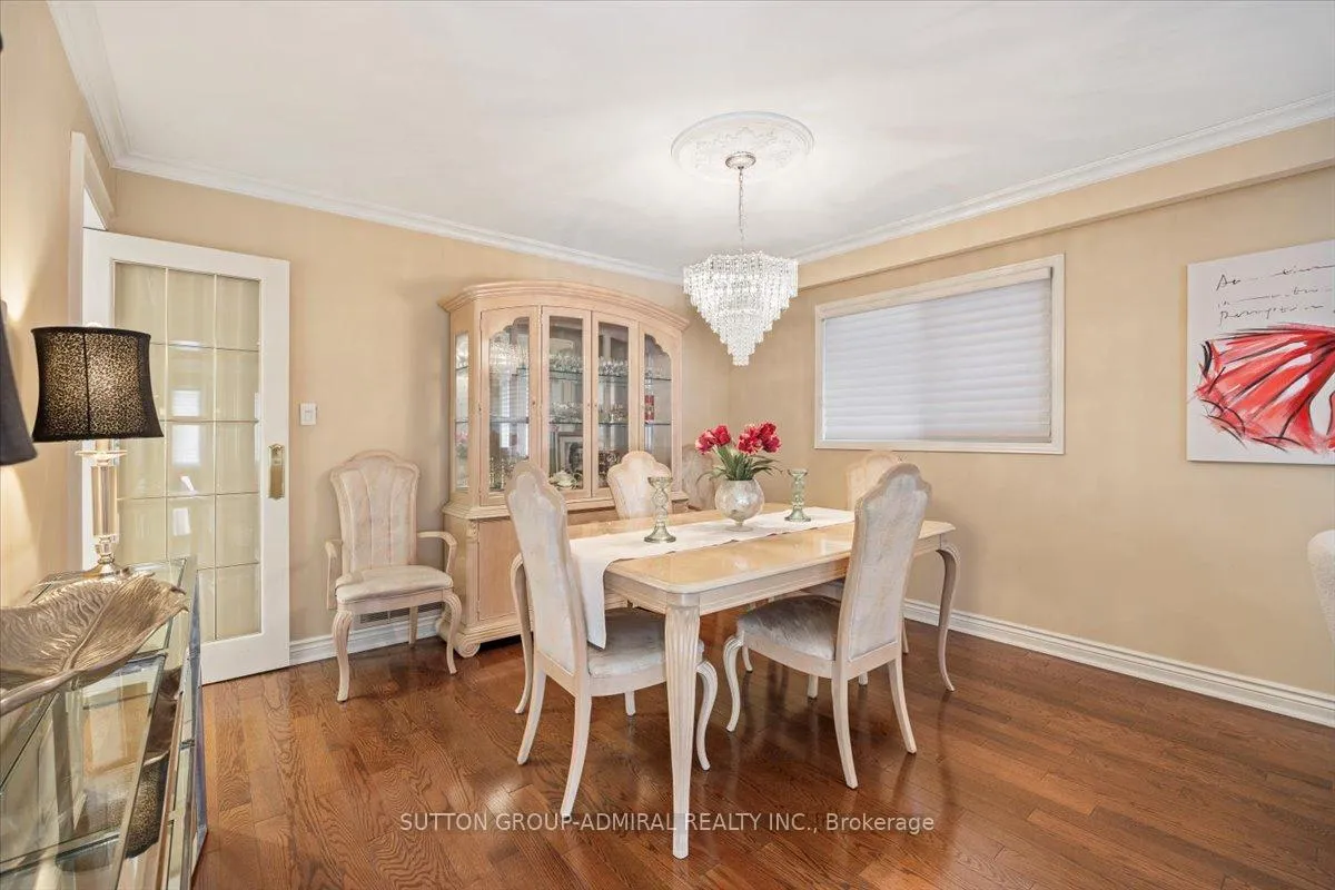 Photo 14 of 193 Glenmanor Way, Vaughan, Crestwood-Springfarm-Yorkhill — HOMEH