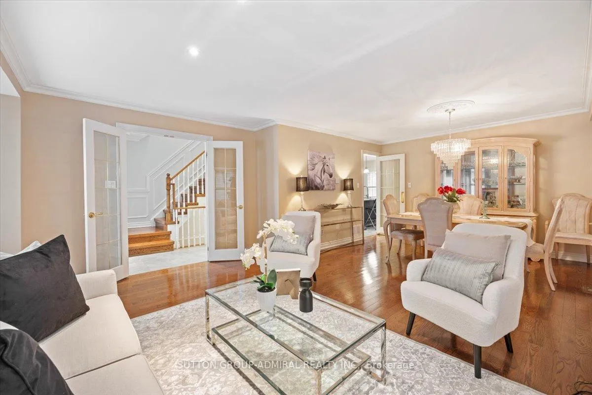 Photo 16 of 193 Glenmanor Way, Vaughan, Crestwood-Springfarm-Yorkhill — HOMEH