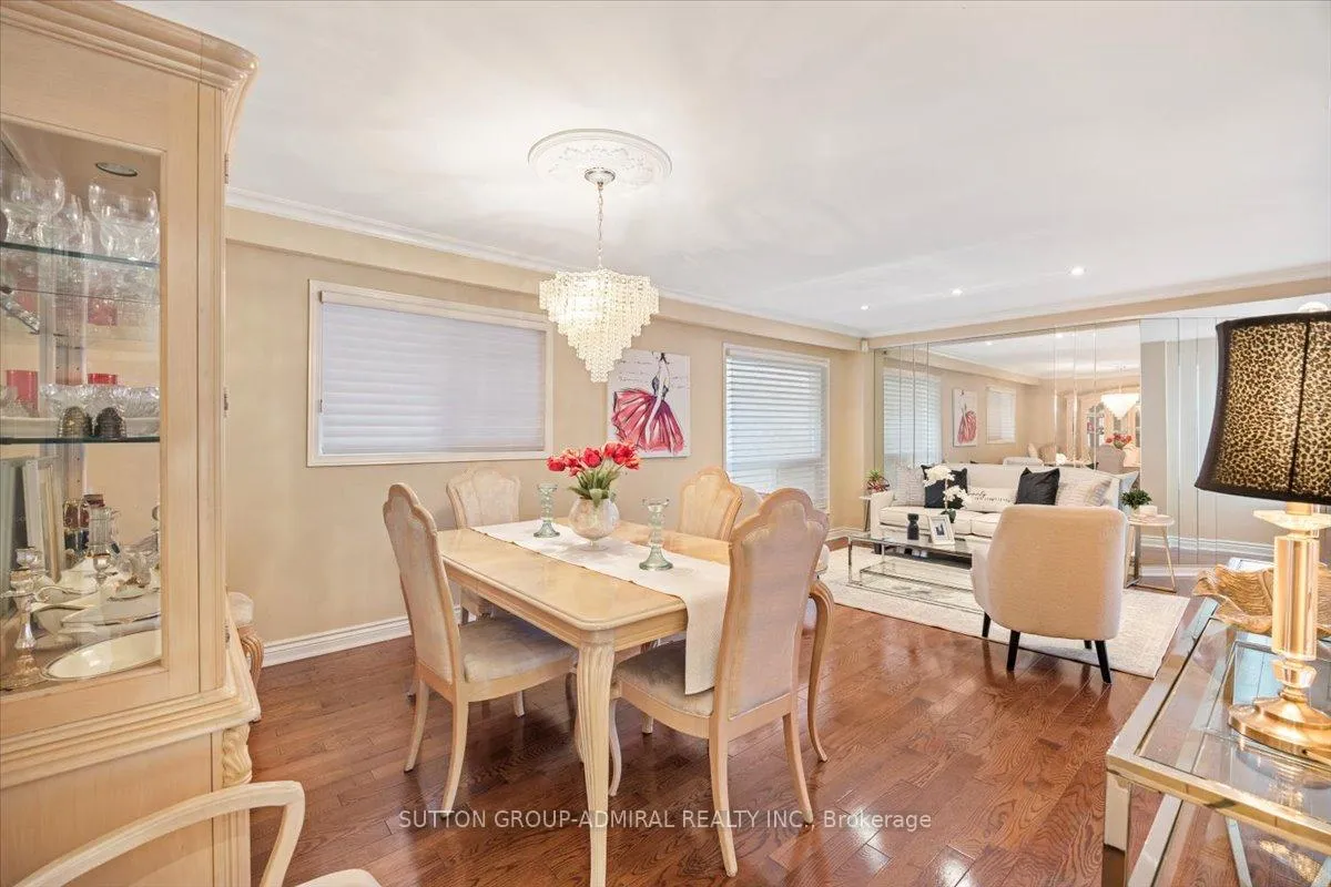 Photo 20 of 193 Glenmanor Way, Vaughan, Crestwood-Springfarm-Yorkhill — HOMEH