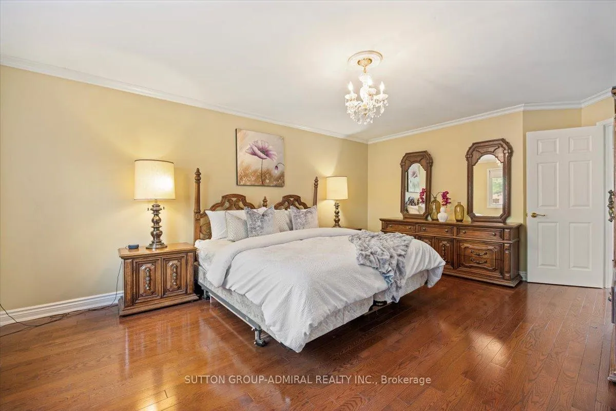 Photo 29 of 193 Glenmanor Way, Vaughan, Crestwood-Springfarm-Yorkhill — HOMEH