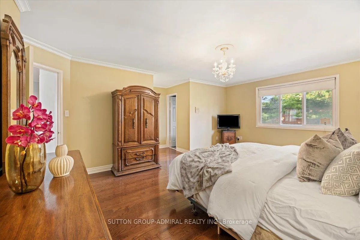 Photo 30 of 193 Glenmanor Way, Vaughan, Crestwood-Springfarm-Yorkhill — HOMEH