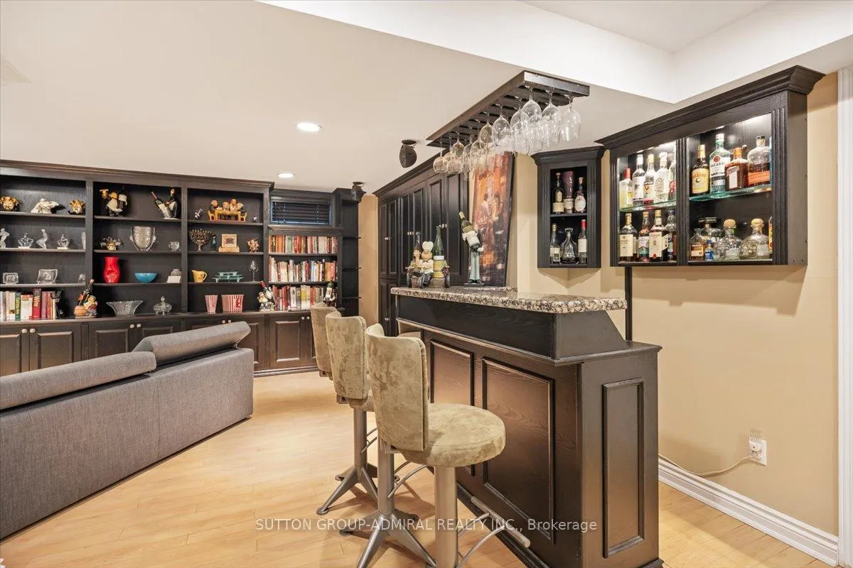 Photo 39 of 193 Glenmanor Way, Vaughan, Crestwood-Springfarm-Yorkhill — HOMEH