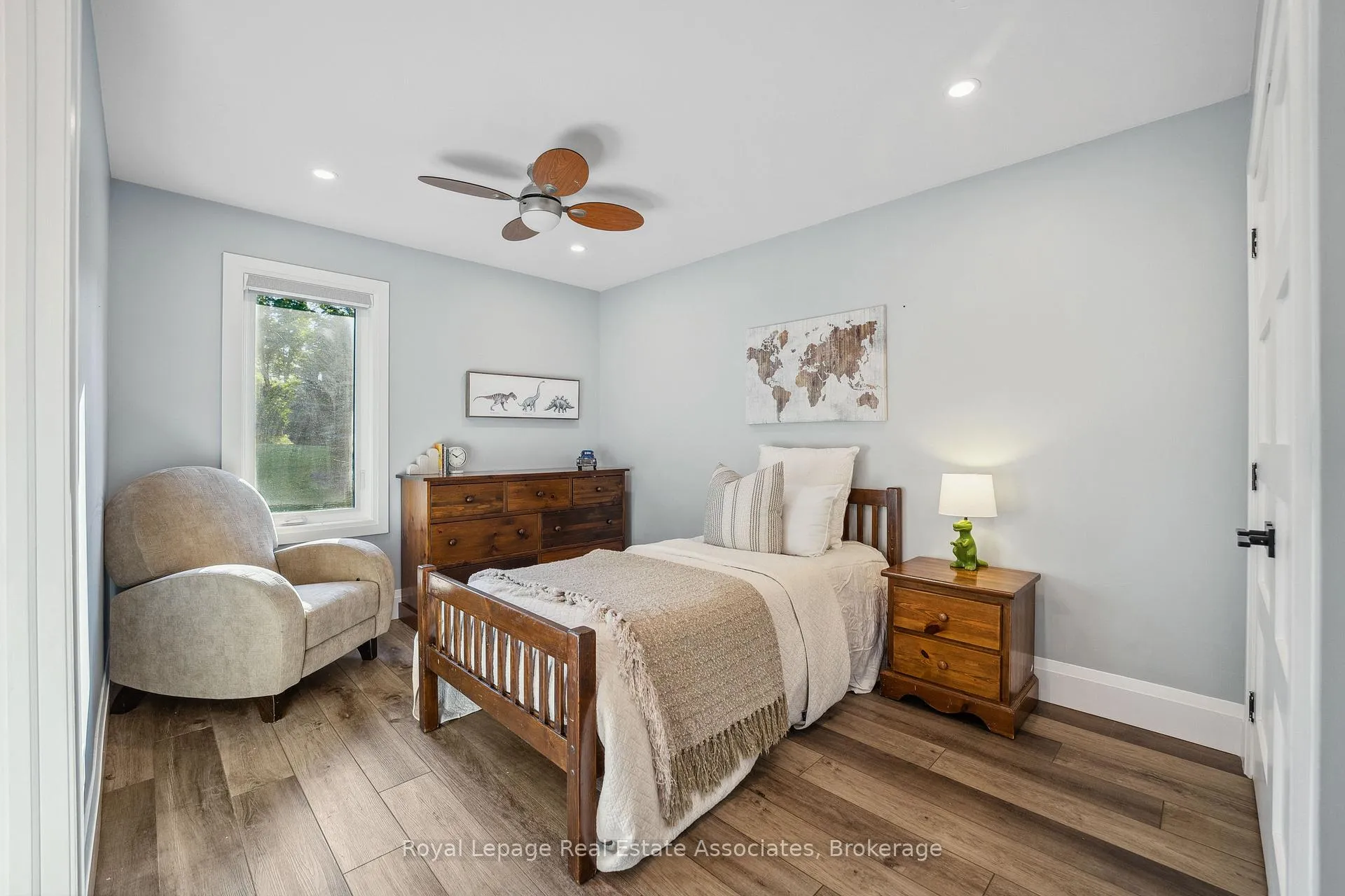 Photo 14 of 102 Concession 11 E, Hamilton, Rural Flamborough — HOMEH