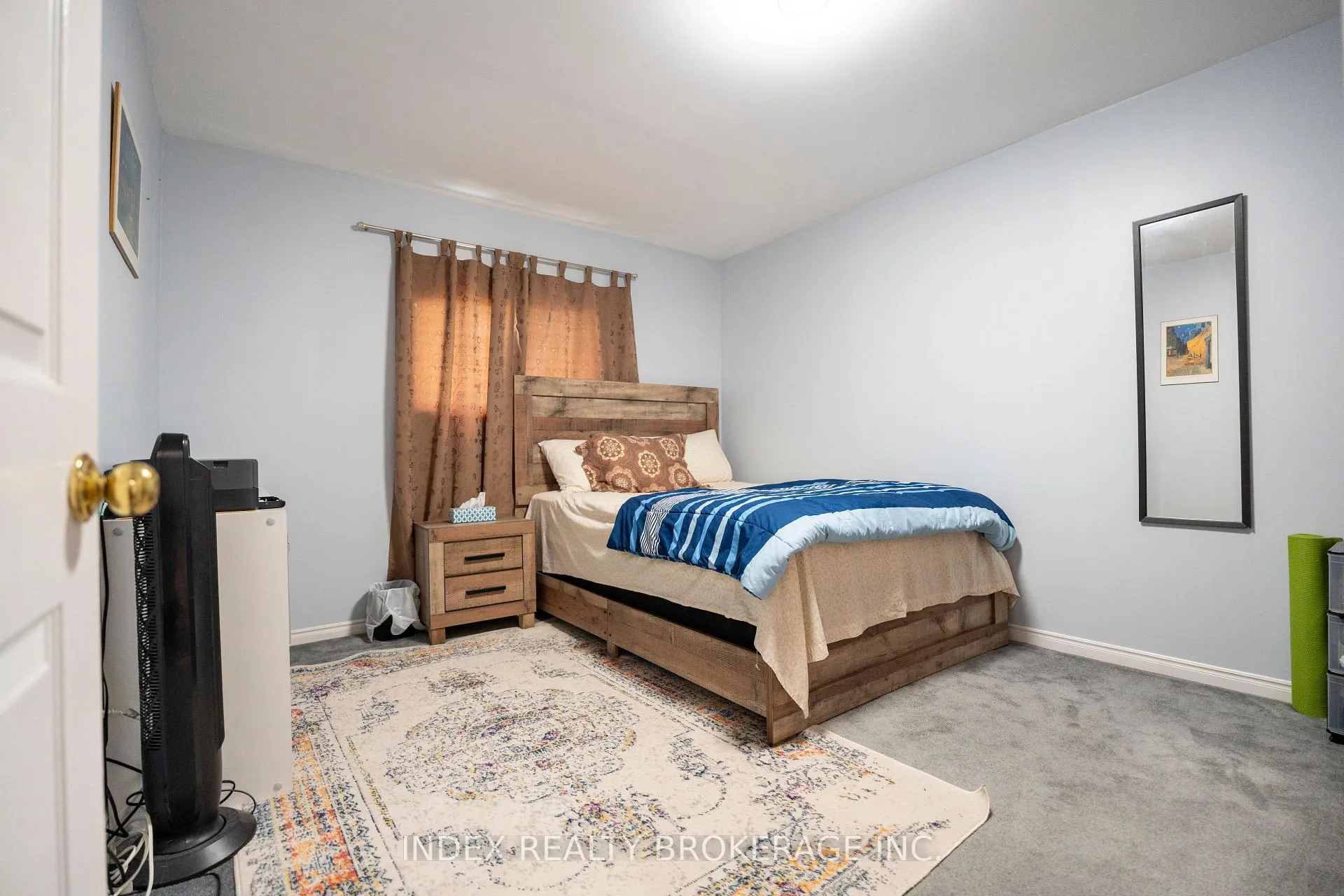 Photo 26 of 1073 Kent Avenue E, Oakville, College Park — HOMEH
