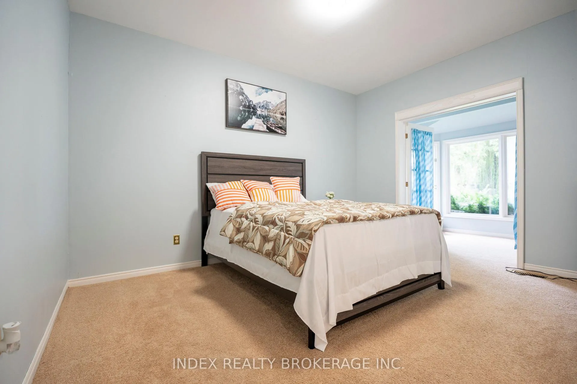 Photo 33 of 1073 Kent Avenue E, Oakville, College Park — HOMEH