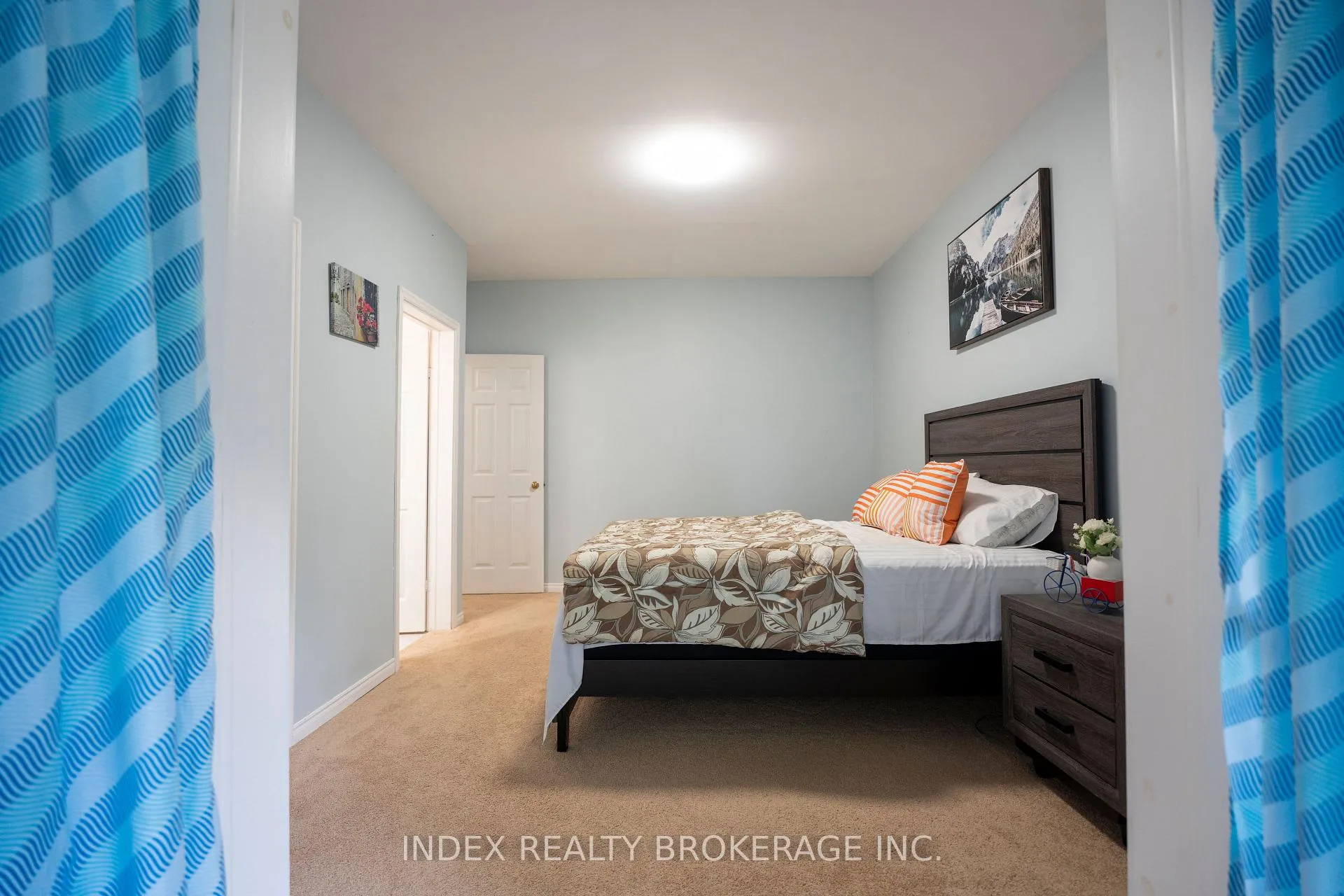 Photo 35 of 1073 Kent Avenue E, Oakville, College Park — HOMEH