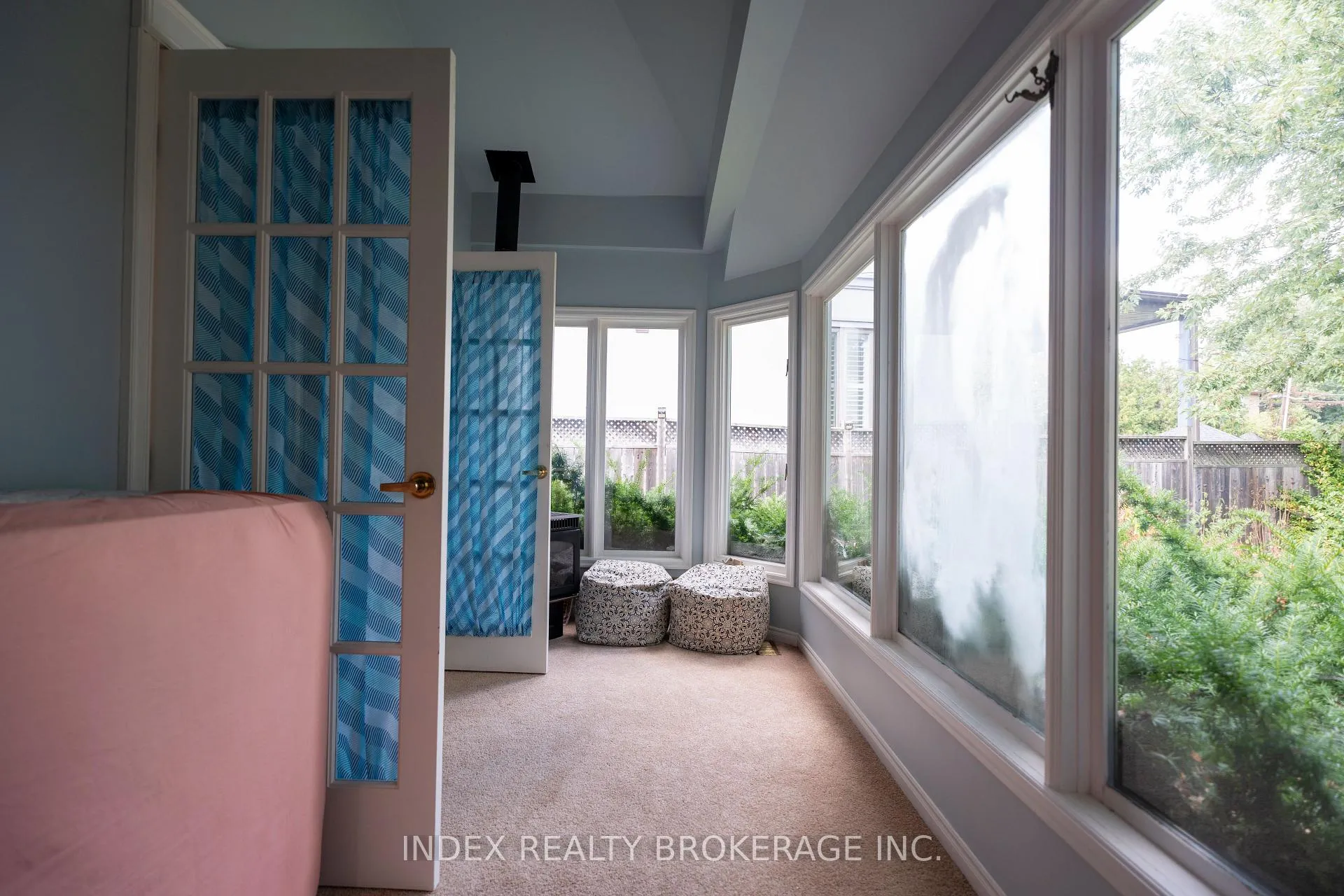 Photo 36 of 1073 Kent Avenue E, Oakville, College Park — HOMEH