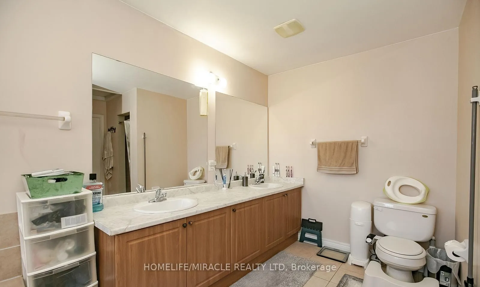 Photo 471 of 20 Oblate Crescent, Brampton, Bram West — HOMEH