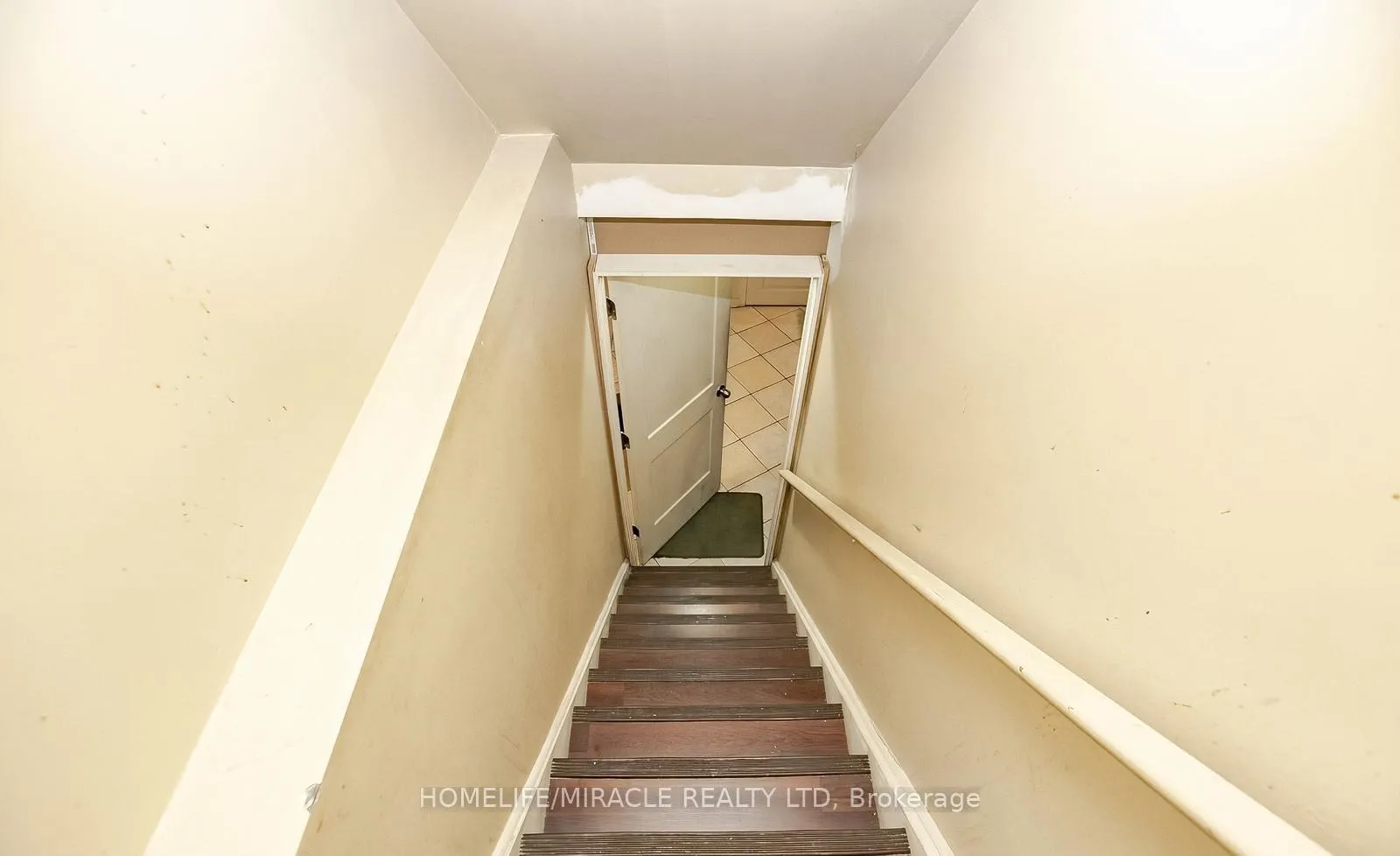 Photo 676 of 20 Oblate Crescent, Brampton, Bram West — HOMEH